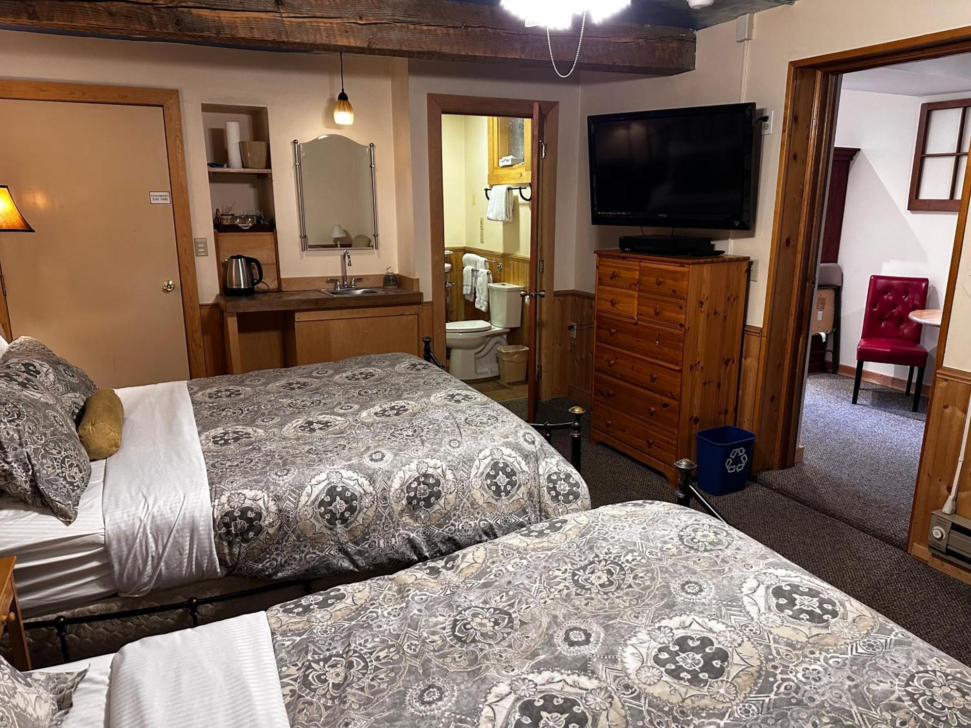 Lodge Chewuch &